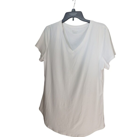 No Boundaries Tops - No Boundaries Women’s V-Neck T-Shirt Size XXL White Short Sleeve Basic Casual
